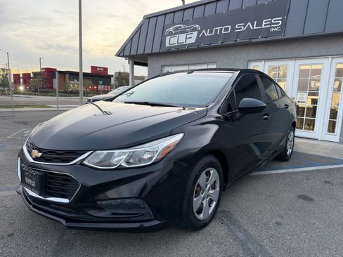 Used 2016 Chevrolet Cruze LS image 3