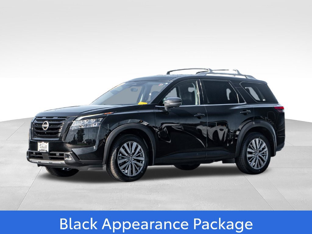 Used 2024 Nissan Pathfinder SL w/ SL Premium Package AWD/4WD image 3
