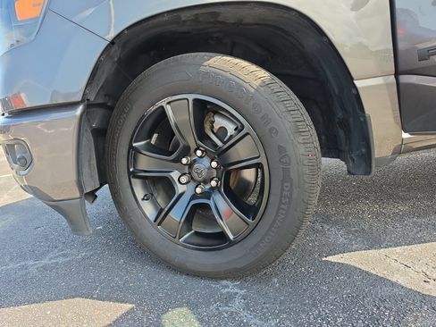 Used 2022 RAM 1500 Big Horn RWD image 28