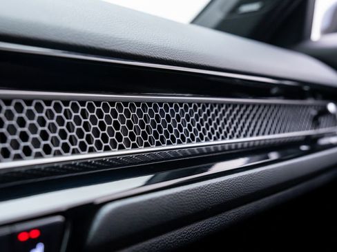 Certified 2022 Honda Civic Sport Touring image 27