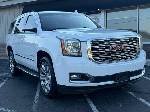 Used 2018 GMC Yukon Denali AWD/4WD image 7