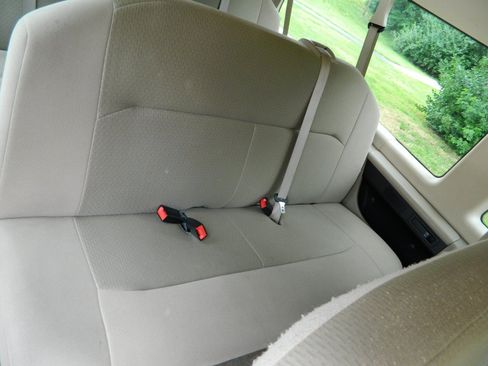 Used 2008 Ford E-350 and Econoline 350 XLT RWD image 20
