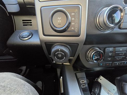 Used 2020 Ford F150 Raptor w/ Equipment Group 802A Luxury image 18