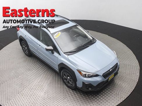 Used 2021 Subaru Crosstrek 2.5i Sport w/ Moonroof Package AWD/4WD image 3