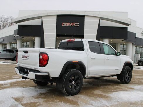 Used 2024 GMC Canyon Elevation w/ Convenience Package image 6