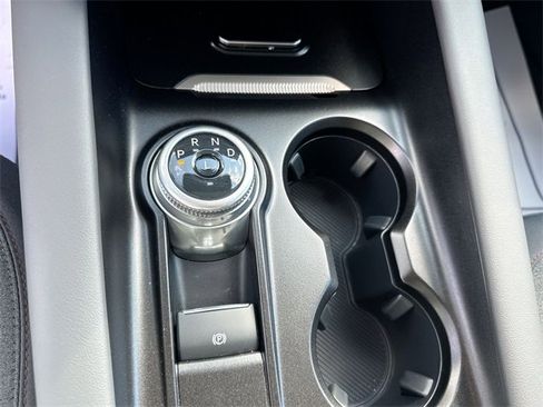 Used 2025 Ford Explorer Active image 27