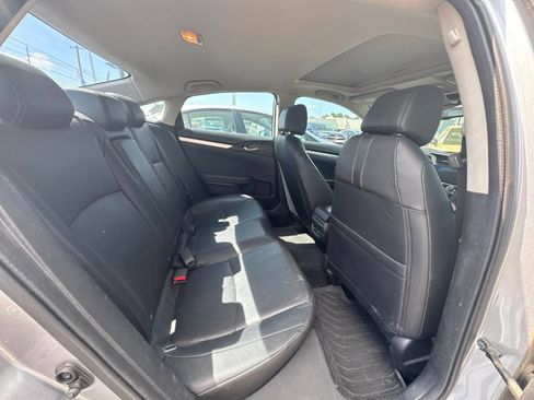 Used 2016 Honda Civic Touring image 15