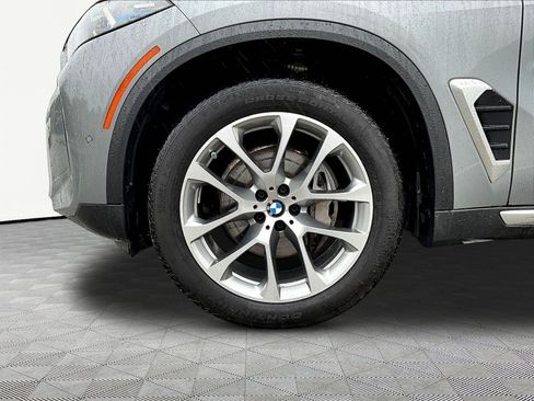 Used 2025 BMW X5 xDrive40i w/ Parking Assistance Package AWD/4WD image 34