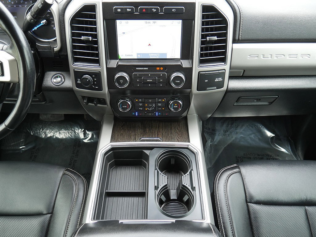 Used 2021 Ford F250 Lariat w/ Lariat Ultimate Package AWD/4WD image 22