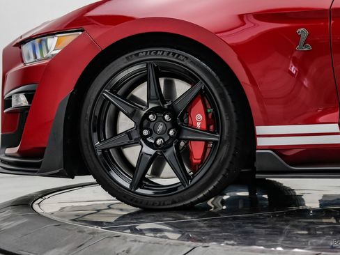 Used 2021 Ford Mustang Shelby GT500 w/ Carbon Fiber Handling Package RWD image 99