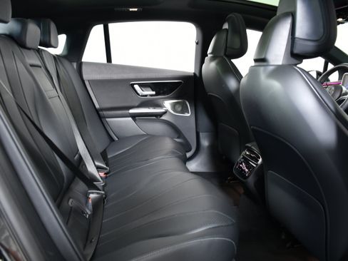 Used 2024 Mercedes-Benz EQE 350+ 4MATIC Sedan w/ Pinnacle Trim Package image 26