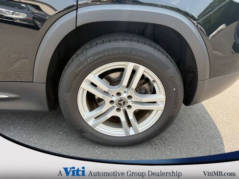 Used 2022 Mercedes-Benz GLB 250 4MATIC image 13