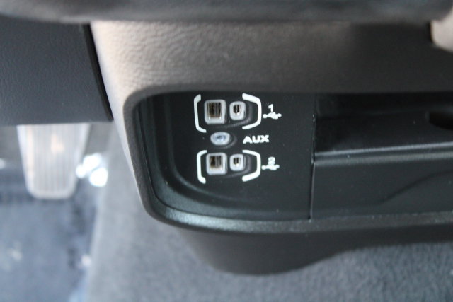 Used 2024 RAM 3500 Tradesman w/ Chrome Appearance Group AWD/4WD image 40