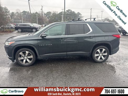 Used 2018 Chevrolet Traverse LT image 5