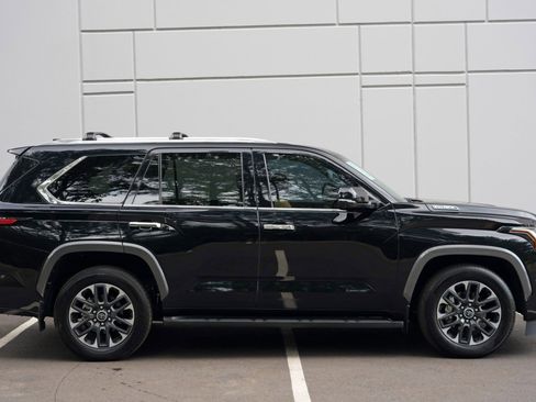 Used 2024 Toyota Sequoia Limited RWD image 58