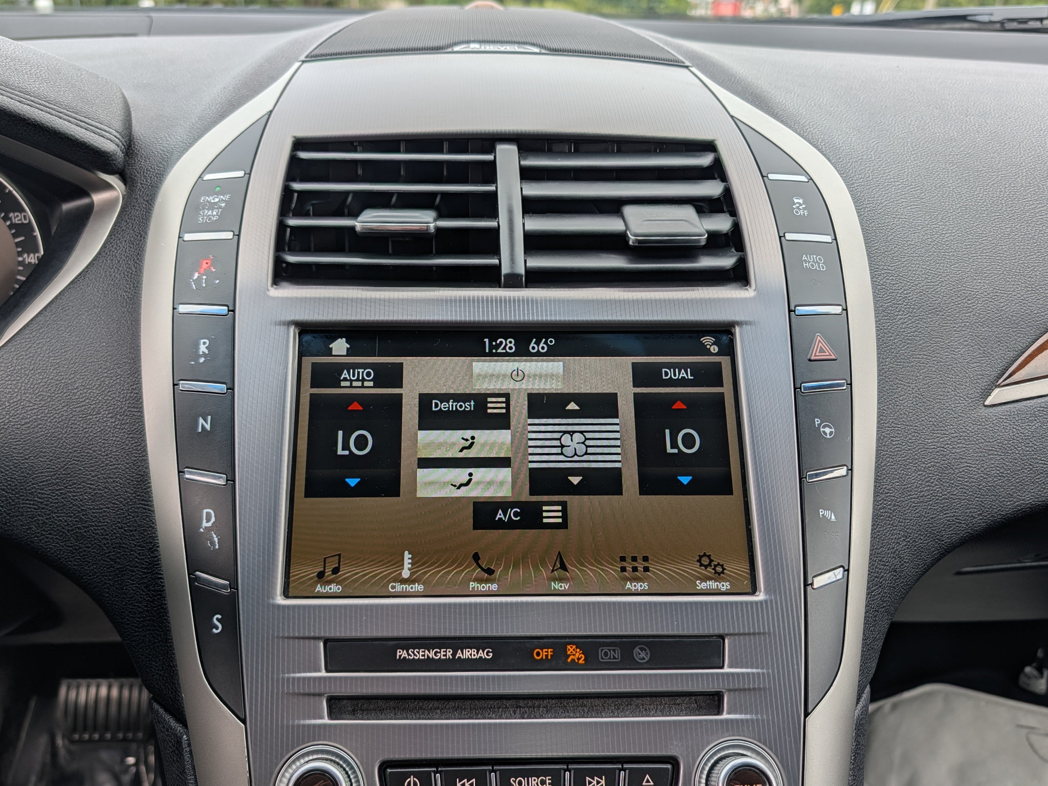 Used 2017 Lincoln MKZ Reserve w/ Technology Package AWD/4WD image 27