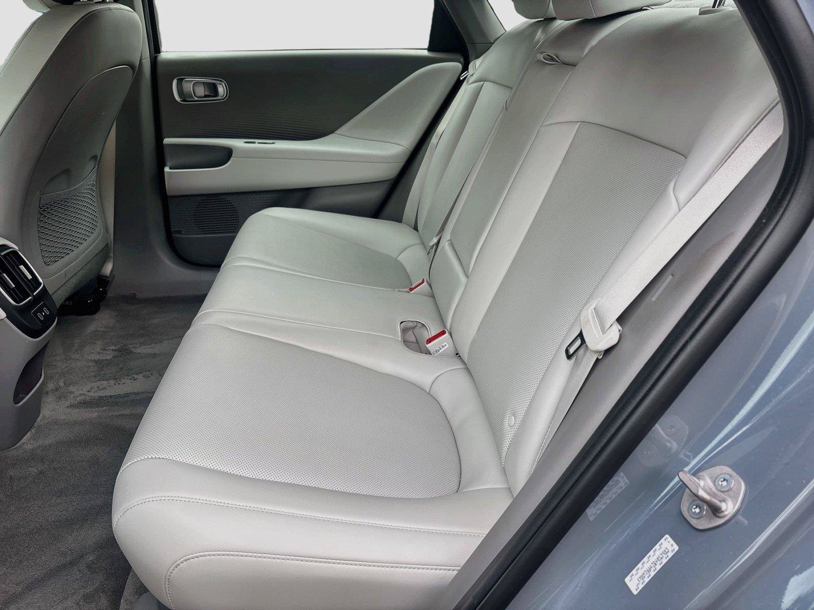 Used 2024 Hyundai Ioniq 6 SEL RWD image 13