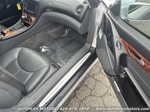 Used 2006 Mercedes-Benz SL 500 image 9