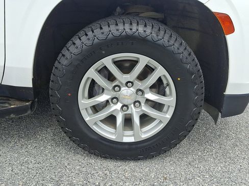 Used 2022 Chevrolet Tahoe LS AWD/4WD image 8
