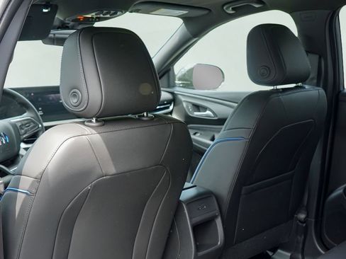 New 2026 Buick Envista Sport Touring image 19