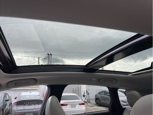 Used 2023 INFINITI QX50 Luxe image 19