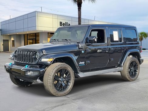 Used 2024 Jeep Wrangler High Altitude image 1