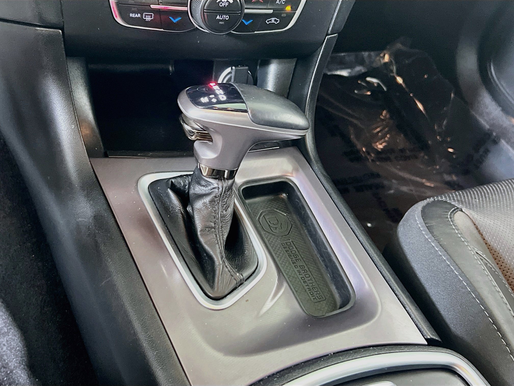 Used 2020 Dodge Charger SXT w/ Plus Group AWD/4WD image 17
