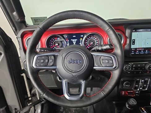 Used 2021 Jeep Wrangler Unlimited Rubicon AWD/4WD image 26
