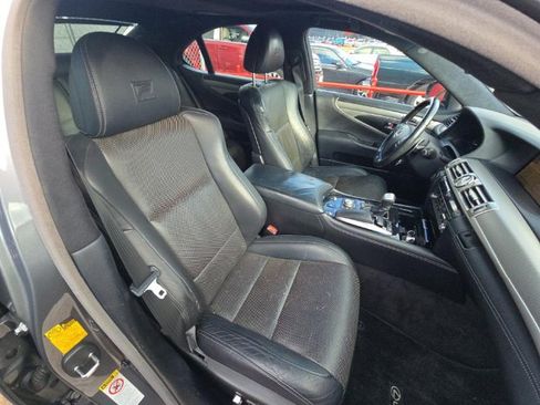 Used 2013 Lexus LS 460 AWD w/ F-Sport Pkg image 4