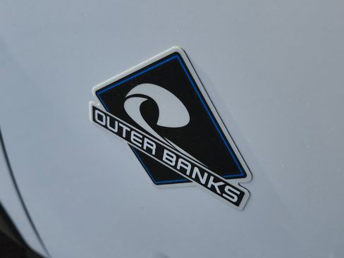 New 2025 Ford Bronco Sport Outer Banks w/ Outer Banks Tech Package+ AWD/4WD image 21