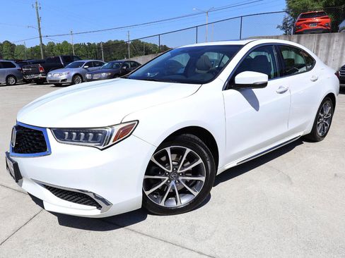 Used 2018 Acura TLX V6 w/ Technology Package FWD image 2