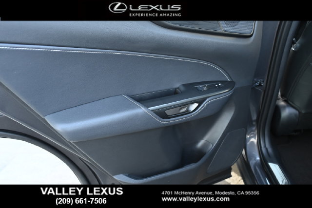 Certified 2026 Lexus NX 350h AWD w/ Accessory Package (2T) image 18