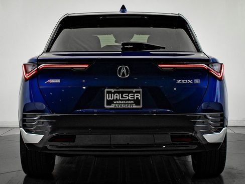 Used 2024 Acura ZDX A-Spec image 7