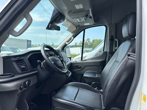 Used 2020 Ford Transit 350 XL image 38