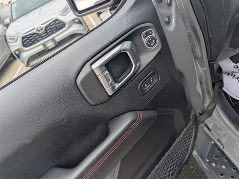 Used 2021 Jeep Wrangler Unlimited Rubicon image 19