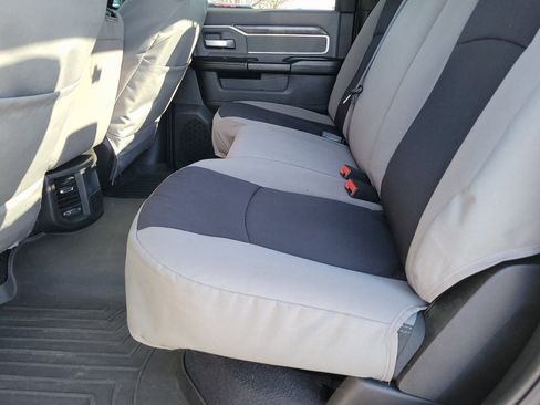 Used 2021 RAM 2500 Big Horn image 8