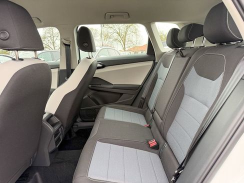 New 2026 Volkswagen Taos S image 20