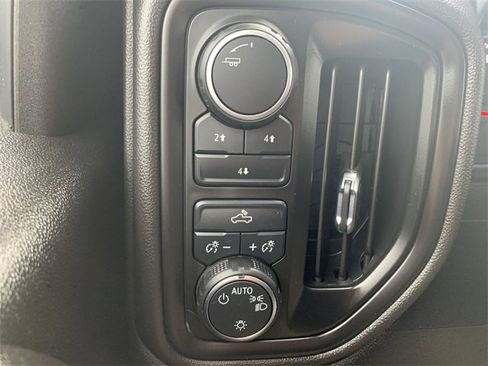 Used 2024 Chevrolet Silverado 2500 Custom w/ Custom Convenience Package image 17