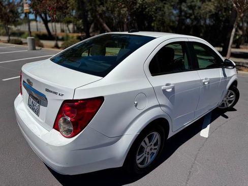 Used 2015 Chevrolet Sonic LT FWD image 18