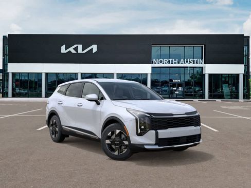 New 2026 Kia Sportage LX image 8