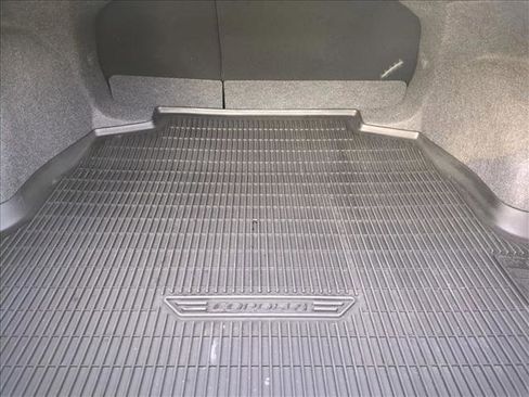 Used 2025 Toyota Corolla LE image 6