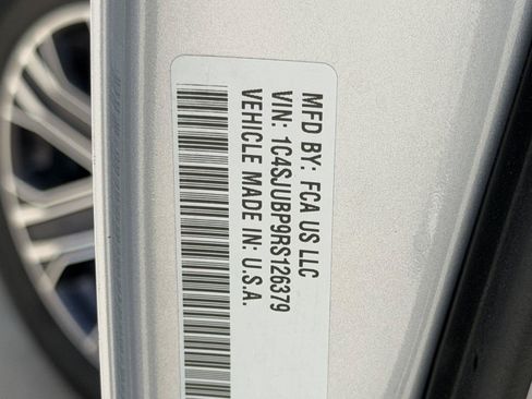 Used 2024 Jeep Wagoneer Series II w/ Flexible Seating Group RWD image 27