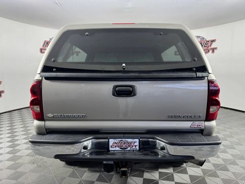 Used 2003 Chevrolet Silverado 2500 LT AWD/4WD image 5