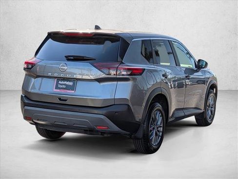 Used 2023 Nissan Rogue S FWD image 5
