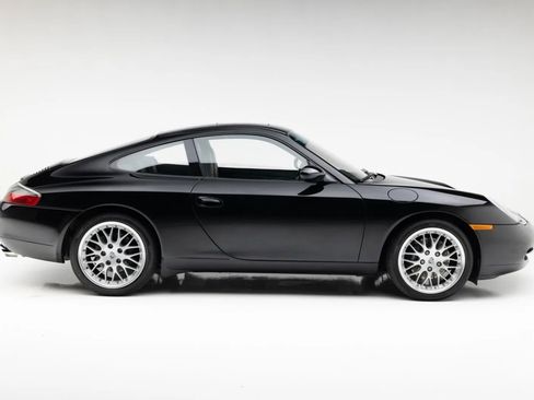 Used 2001 Porsche 911 Carrera AWD/4WD image 11