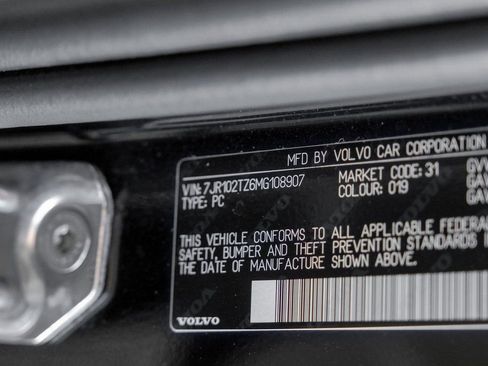 Used 2021 Volvo S60 T5 Momentum image 59