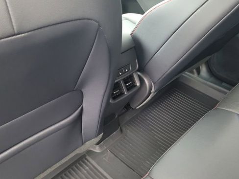 New 2026 Chevrolet Equinox RS w/ Convenience Package III FWD image 26