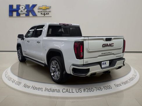 Used 2022 GMC Sierra 1500 Denali w/ Denali Reserve Package AWD/4WD image 4