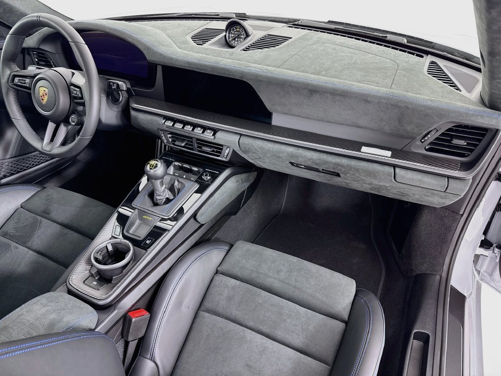 Used 2026 Porsche 911 GT3 RWD image 35