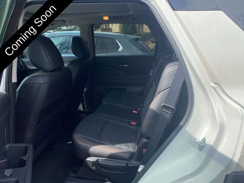 Used 2024 Nissan Pathfinder Platinum w/ Cargo Package image 15